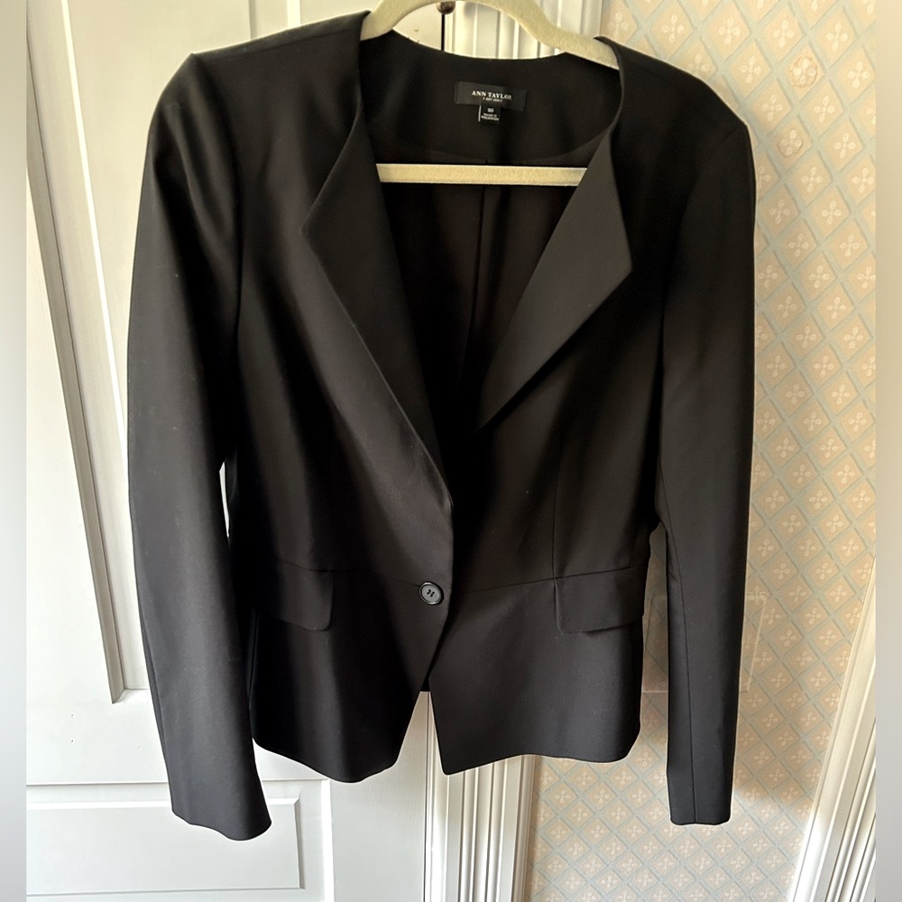 Ann Taylor Black Peplum Blazer - Size 10